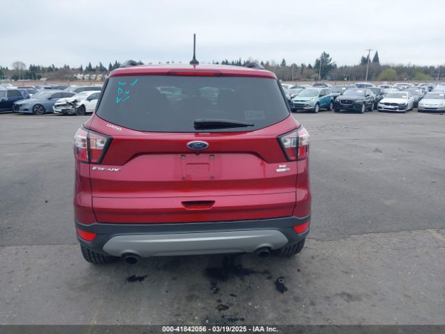 1FMCU9GD8JUB14803 Ford ESCAPE SE