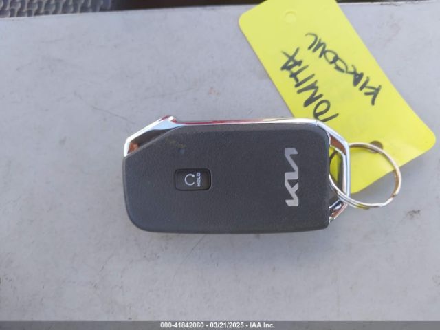 KNDJ53AU7S7925023 KIA Soul Gt-line