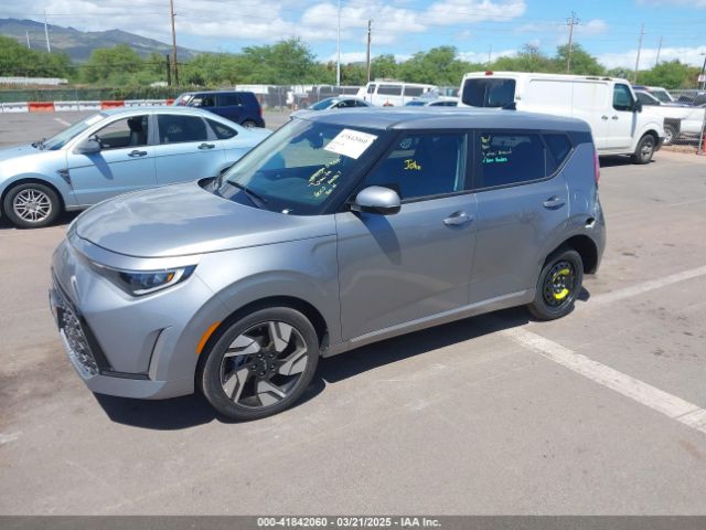KNDJ53AU7S7925023 KIA Soul Gt-line