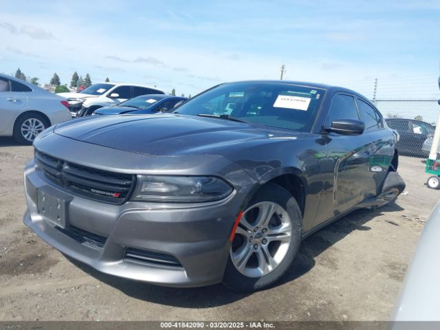 2C3CDXBG1LH211605 Dodge Charger Sxt Rwd