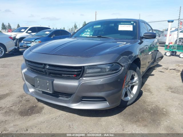 2C3CDXBG1LH211605 Dodge Charger Sxt Rwd