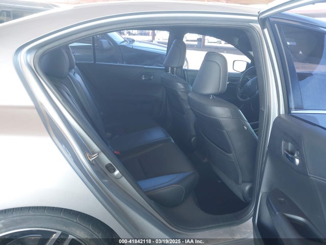 1HGCR2F55HA124919 Honda Accord Sport