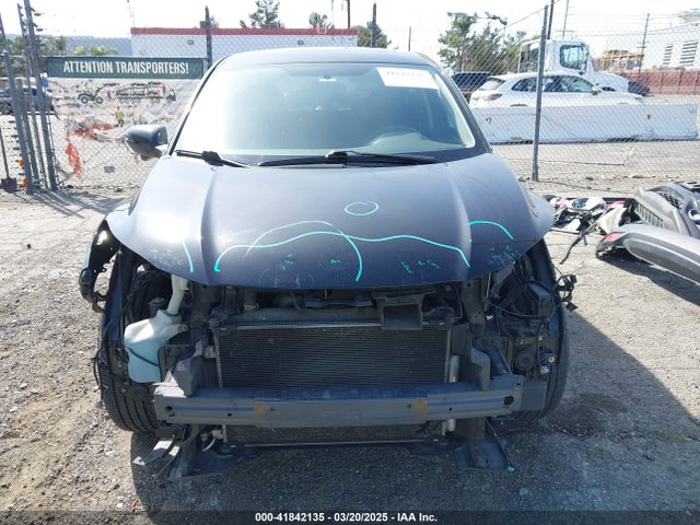 3CZRU5H56JG700881 Honda HR-V EX