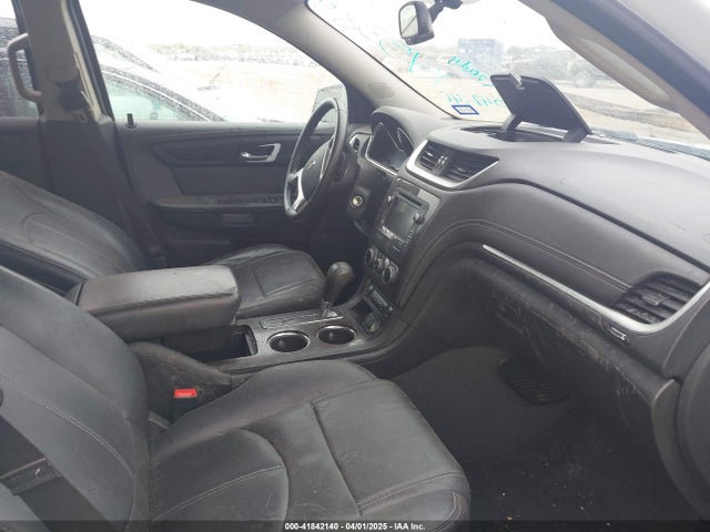 1GNKRHKD8GJ145389 Chevrolet Traverse 2lt