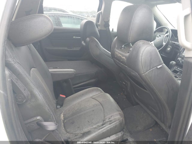 1GNKRHKD8GJ145389 Chevrolet Traverse 2lt
