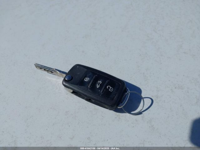 3VWF17AT5GM620291 Volkswagen Beetle 1.8t Fleet Edition