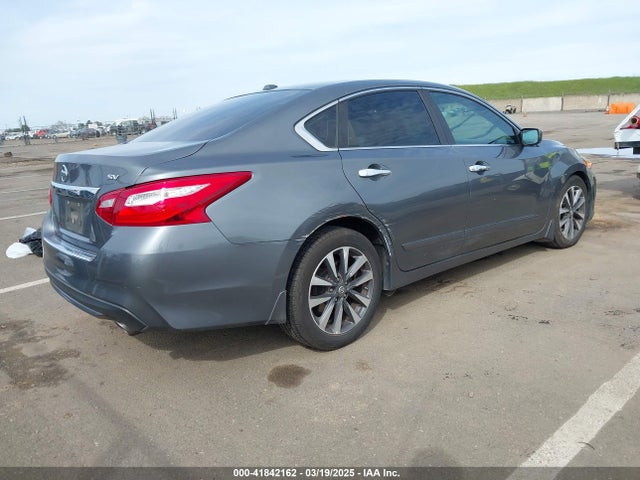 1N4AL3AP0HC123211 Nissan Altima 2.5 Sv