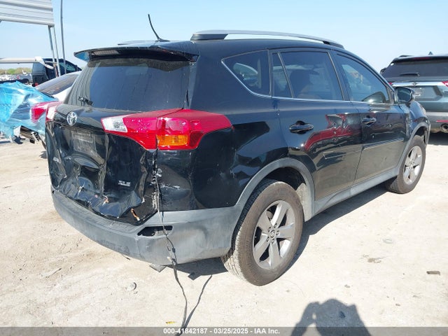2T3WFREV3FW169340 Toyota Rav4 Xle