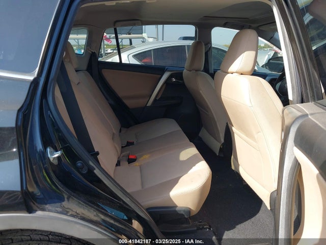 2T3WFREV3FW169340 Toyota Rav4 Xle