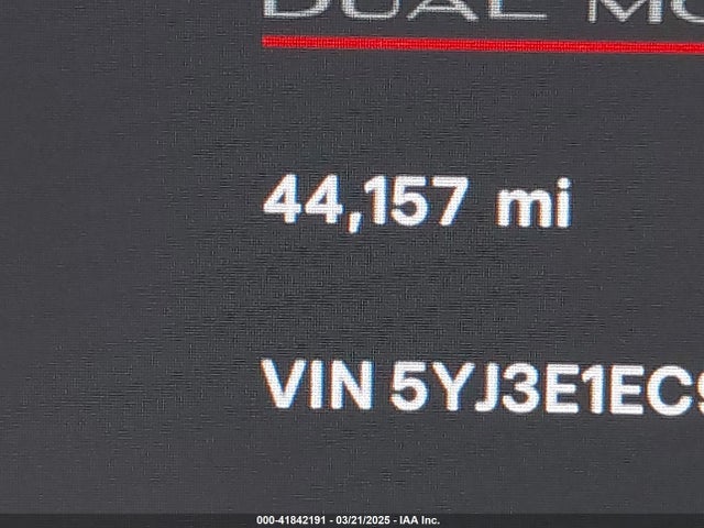5YJ3E1EC9MF849817 Tesla 2021