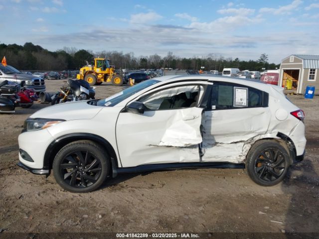 3CZRU6H16NM708702 Honda Hr-v Awd Sport