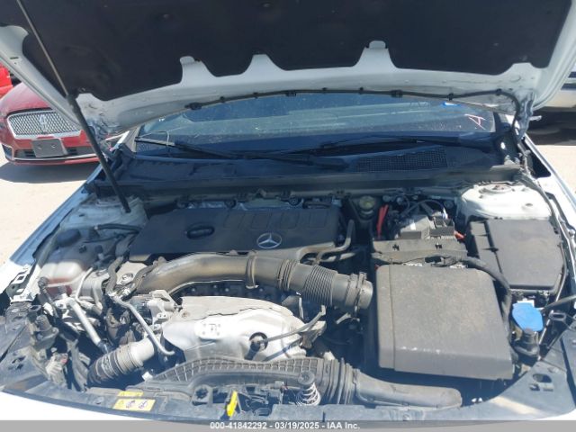 2020 MERCEDES-BENZ CLA 250 W1K5J4GB2LN096132 Photo 9