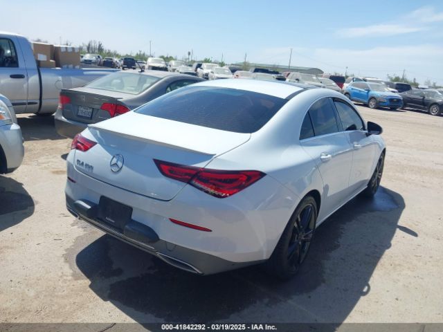 2020 MERCEDES-BENZ CLA 250 W1K5J4GB2LN096132 Photo 3