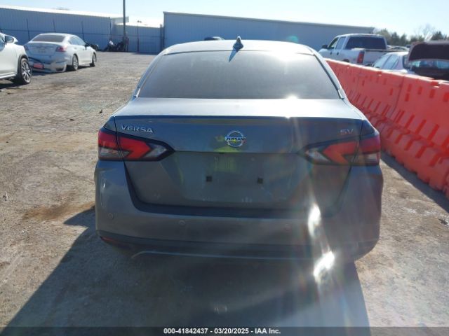 3N1CN8EV8ML807735 Nissan Versa Sv Xtronic Cvt