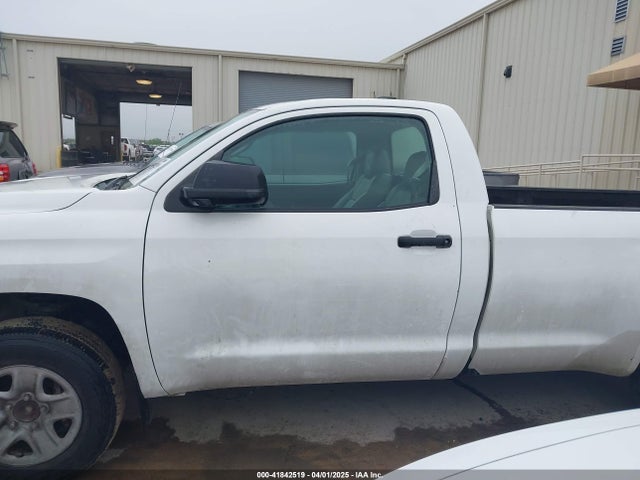 5TFNU5F17EX031140 Toyota Tundra Sr V6