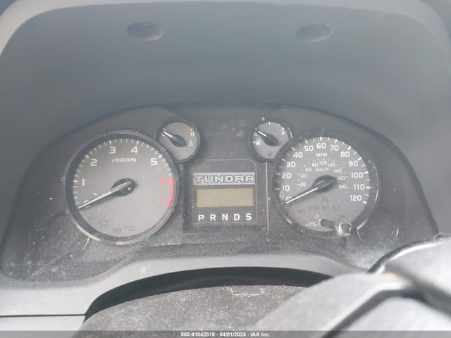 5TFNU5F17EX031140 Toyota Tundra Sr V6