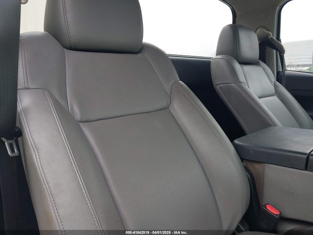 5TFNU5F17EX031140 Toyota Tundra Sr V6