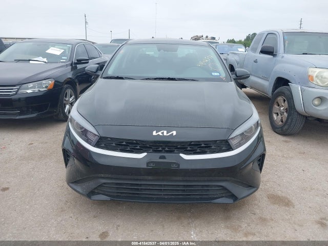3KPF24AD7RE835871 KIA Forte Lxs