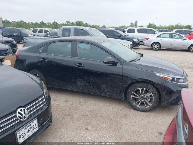 3KPF24AD7RE835871 KIA Forte Lxs