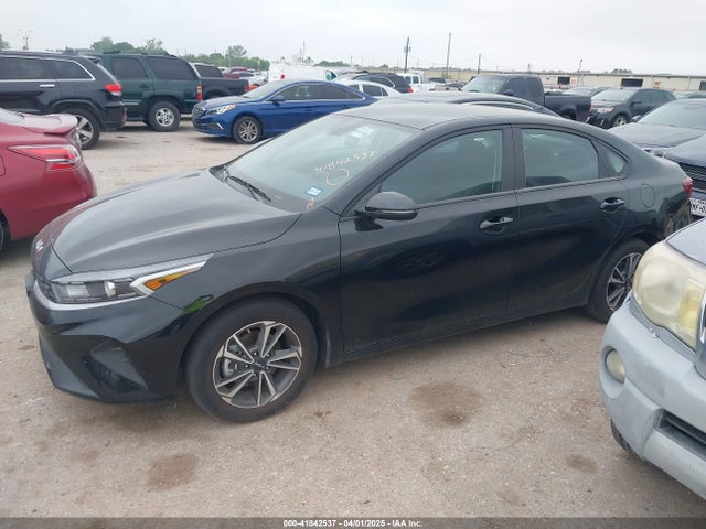 3KPF24AD7RE835871 KIA Forte Lxs