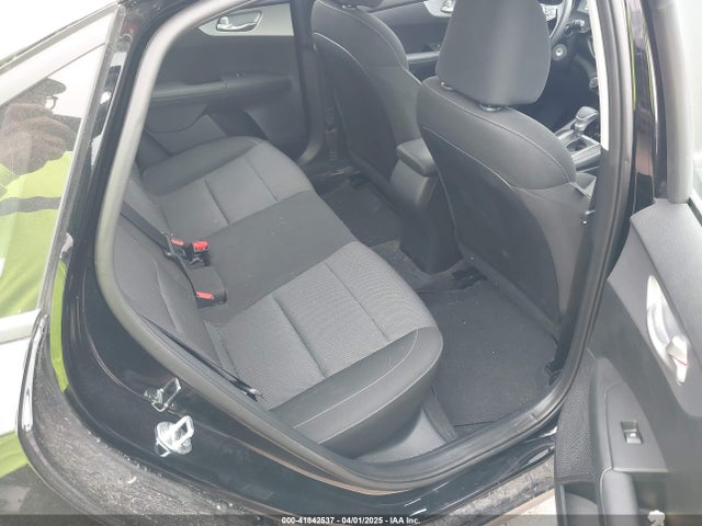 3KPF24AD7RE835871 KIA Forte Lxs