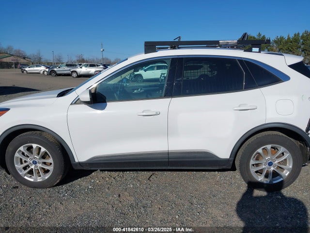 1FMCU0G69LUB74041 Ford ESCAPE SE