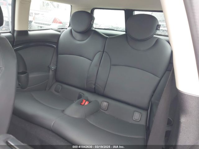 2013 MINI CLUBMAN WMWZG3C59DTY39951 Photo 7