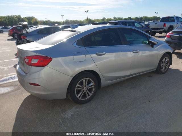 1G1BE5SM8G7300063 Chevrolet Cruze Lt Auto