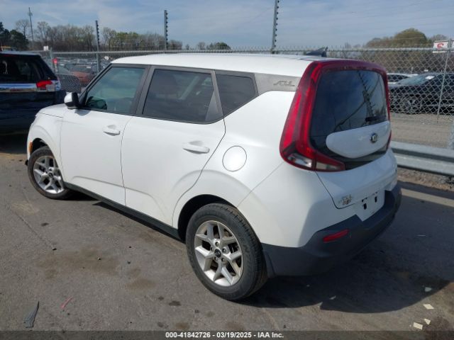 KNDJ23AU9L7043216 KIA SOUL S