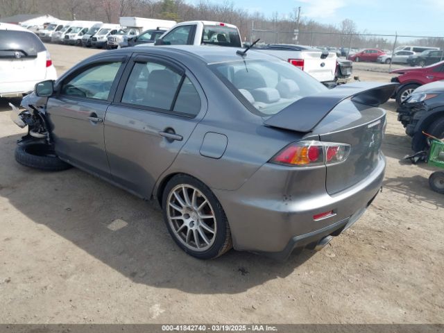 2011 MITSUBISHI LANCER EVOLUTION JA32W8FV5BU045695 Photo 2