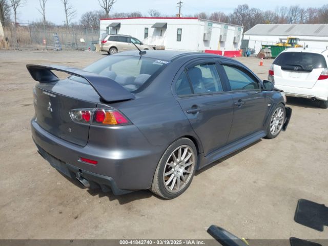 2011 MITSUBISHI LANCER EVOLUTION JA32W8FV5BU045695 Photo 3