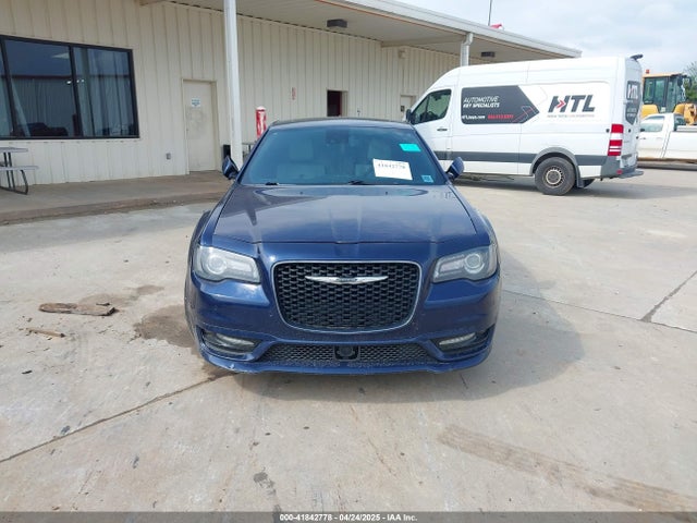 2C3CCABT5HH530591 Chrysler 300