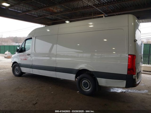 2023 MERCEDES-BENZ SPRINTER 2500 W1Y4KCHYXPT113255 Photo 2