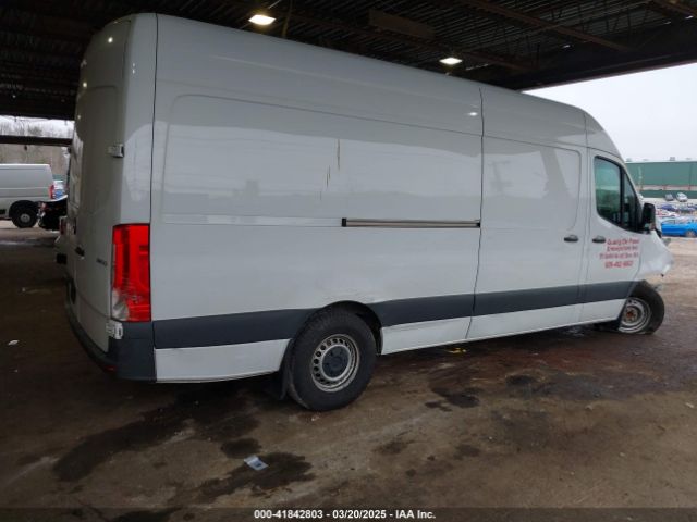 2023 MERCEDES-BENZ SPRINTER 2500 W1Y4KCHYXPT113255 Photo 3