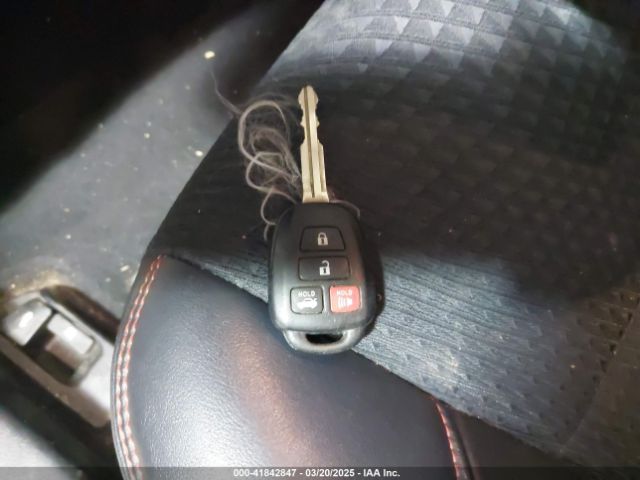 4T1BF1FKXFU997883 Toyota CAMRY SE