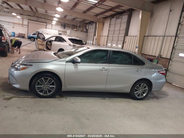 4T1BF1FKXFU997883 Toyota CAMRY SE