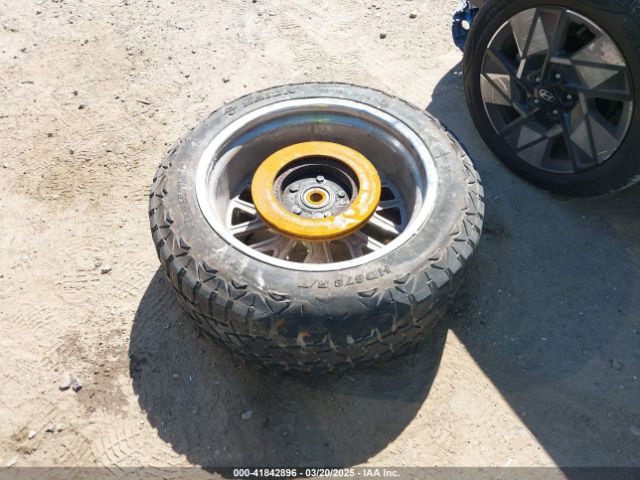 1C6RR6LT1JS200095 RAM 2018