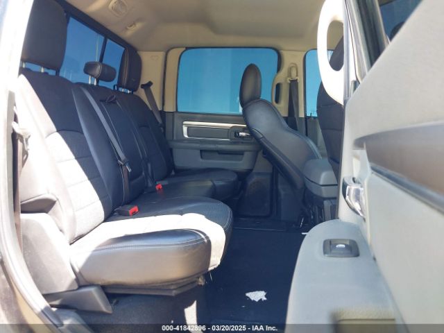 1C6RR6LT1JS200095 RAM 2018