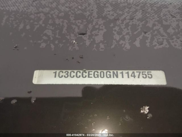 1C3CCCEG0GN114755 Chrysler 200 C