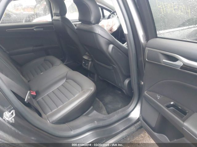 3FA6P0HD7GR339268 Ford FUSION SE