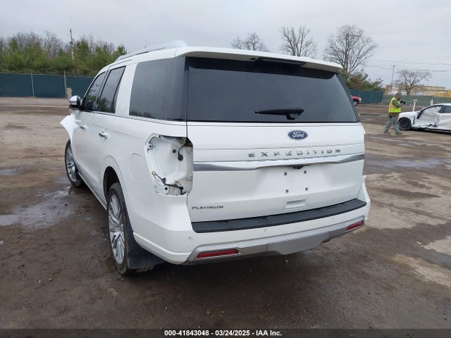 Ford Expedition Platinum 2023 1FMJU1M83PEA04793 Image 3