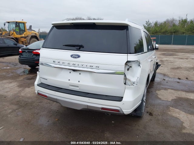 Ford Expedition Platinum 2023 1FMJU1M83PEA04793 Image 4