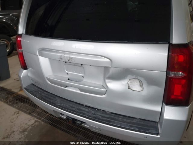 1GNSCAKC7KR218892 Chevrolet Tahoe Ls