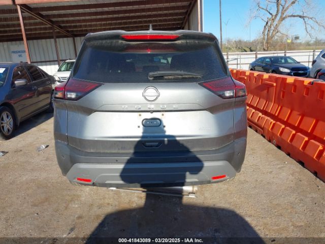 5N1BT3AB4PC818482 Nissan Rogue S Intelligent Awd