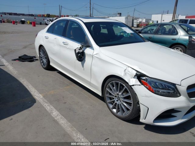 W1KWF8DBXMR625290 Mercedes-Benz C 300 Sedan