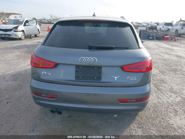 Audi Q3 2.0t Premium Plus 2015 WA1EFCFS3FR014214 Image 16