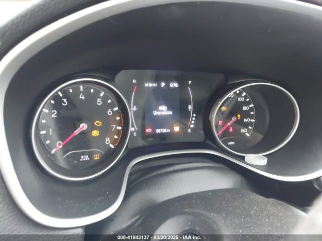 3C4NJDBB3KT689174 Jeep Compass Latitude 4x4