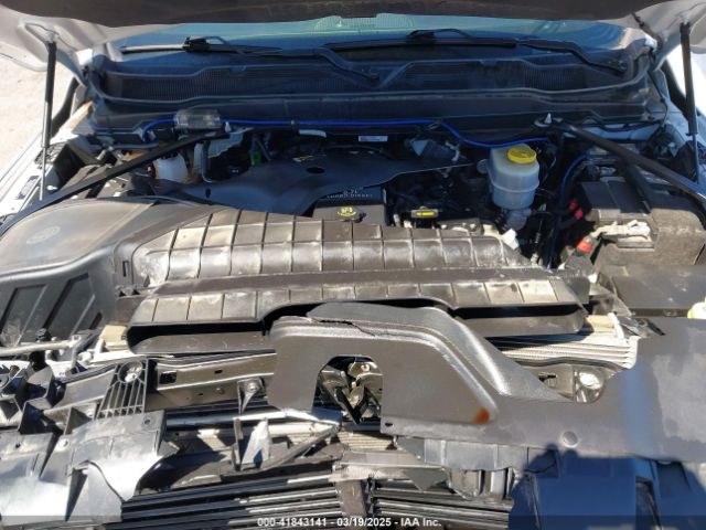 3C6UR5DL3LG309803 RAM 2500 Big Horn  4x4 6'4 Box
