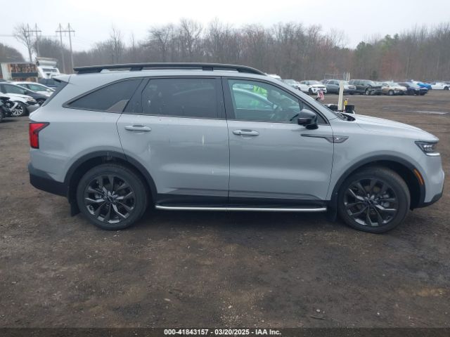 5XYRKDLF3NG152106 KIA Sorento X-line Sx Prestige
