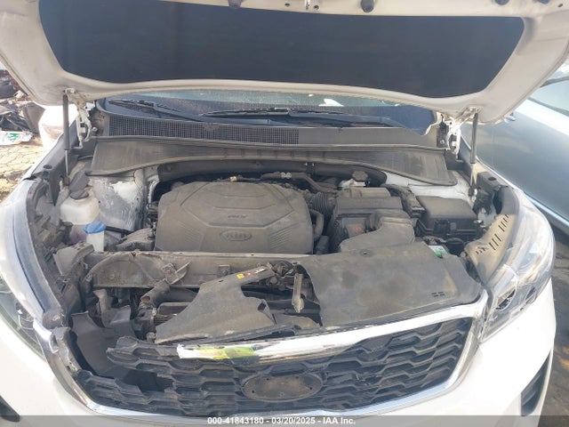5XYPGDA54KG440649 KIA Sorento 3.3l Lx